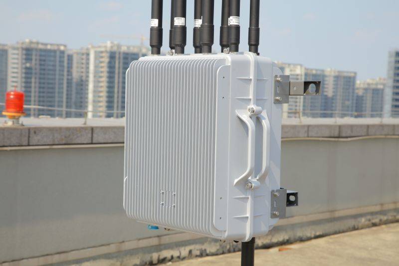 Brouilleur omnidirectionnel anti-drone haute performance pour drones de course FPV