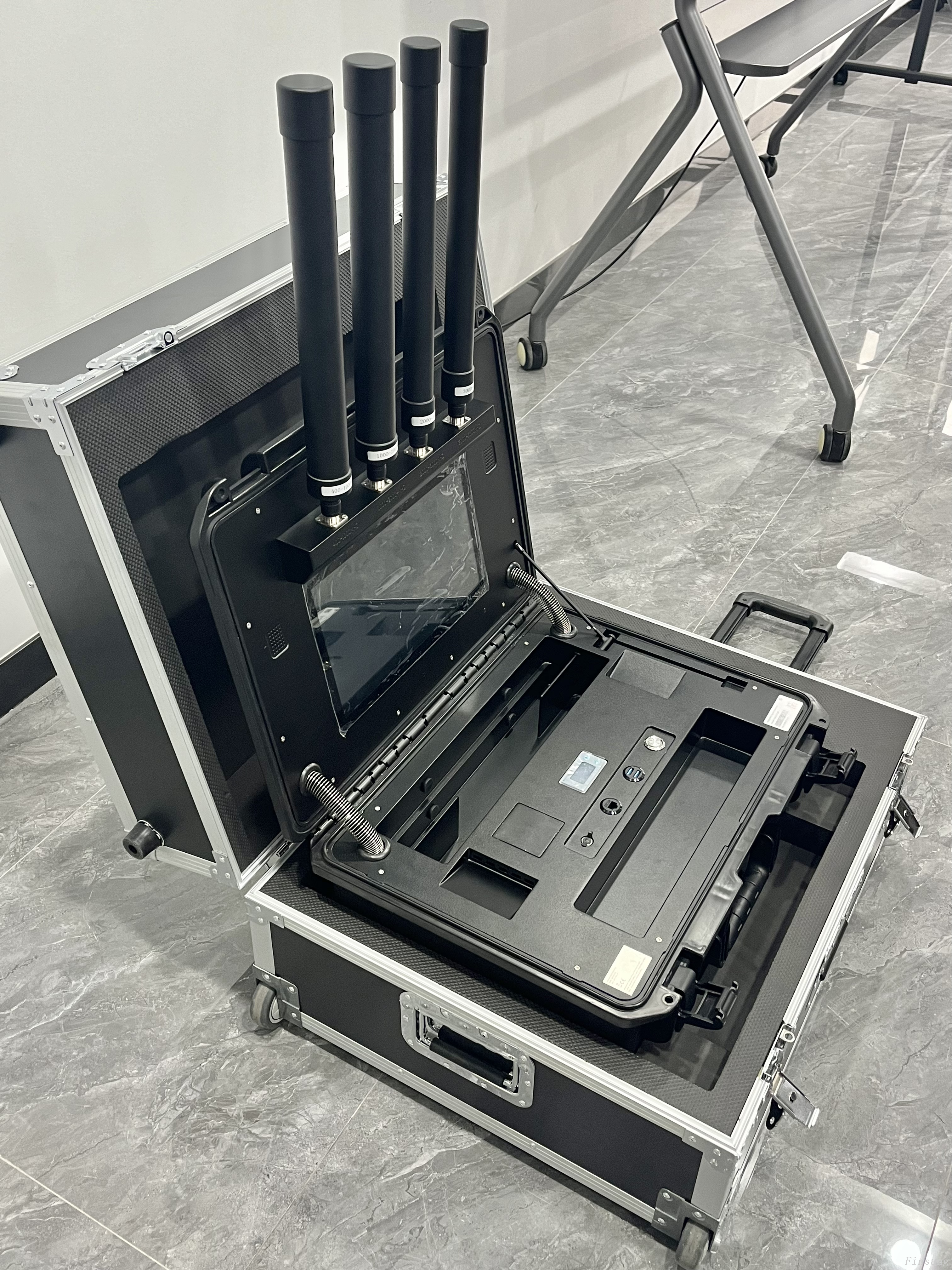 Détecteur de drone portable, suivi d'UAV, système anti-drone